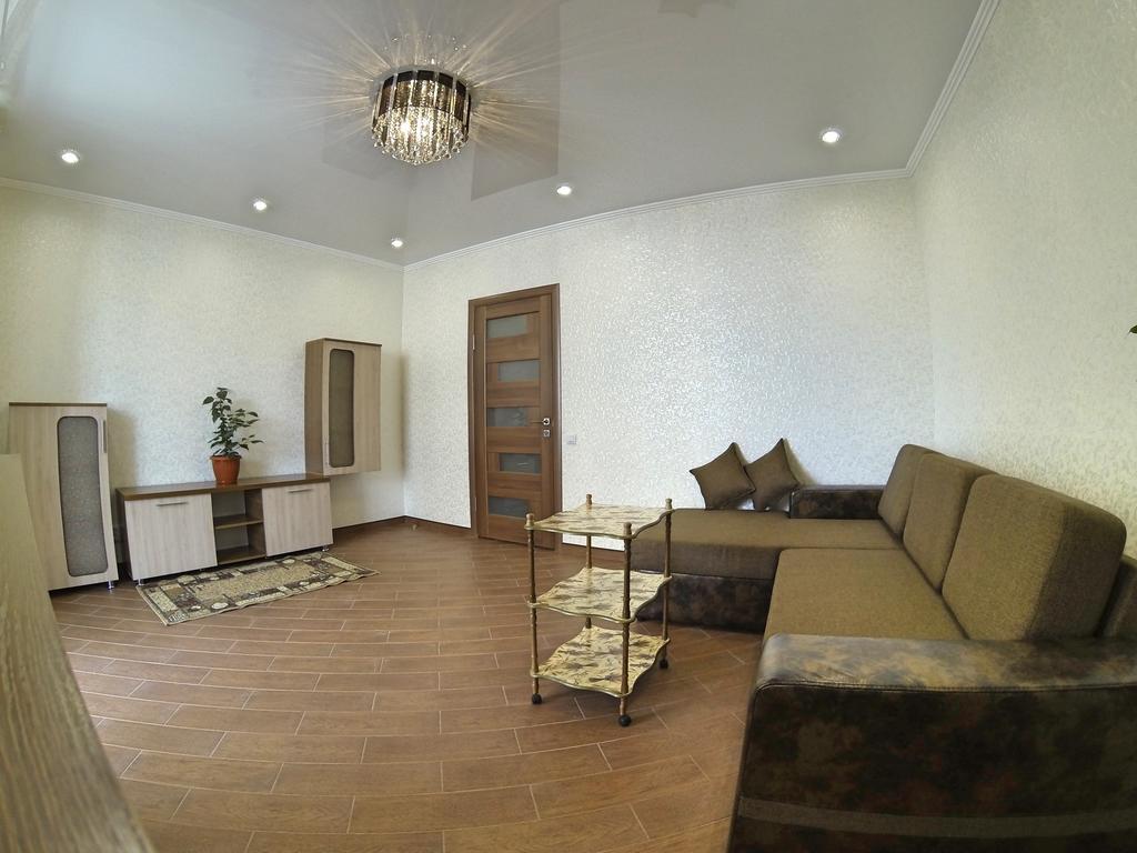Naberezhnaya Roshen Appartement Vinnytsja Buitenkant foto