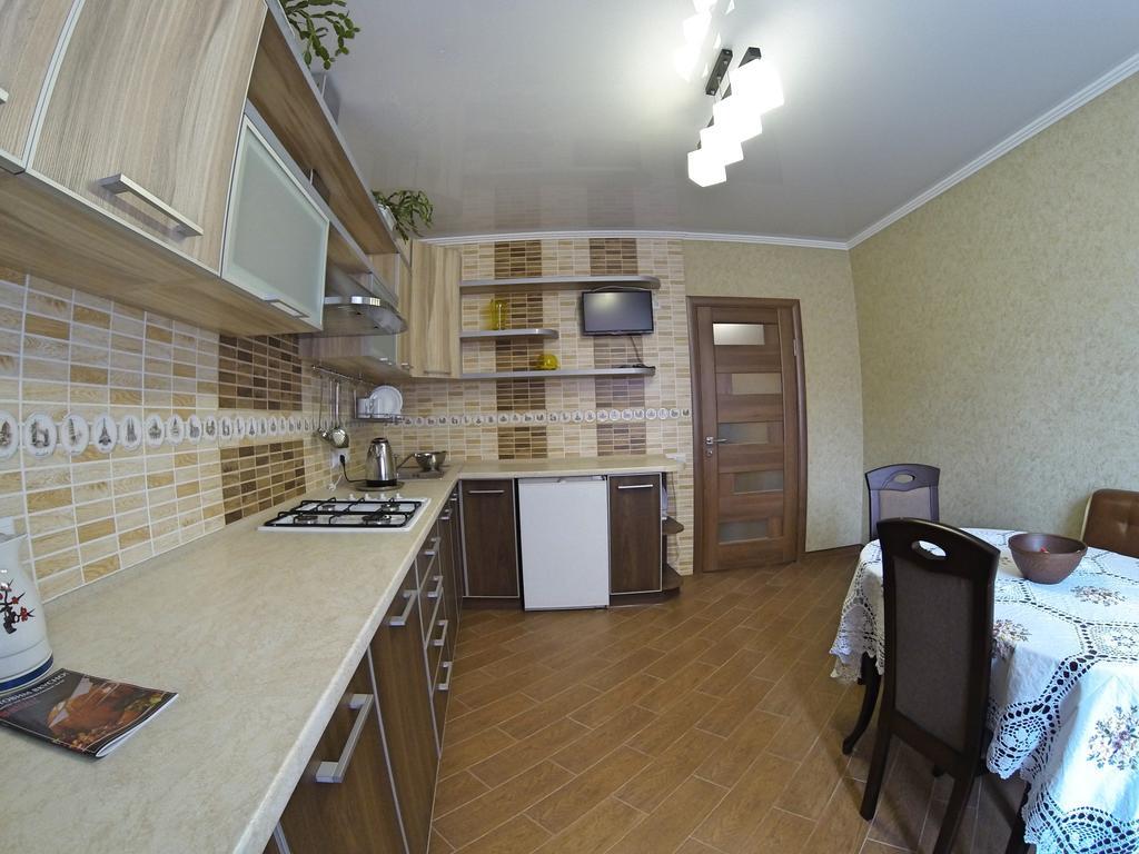 Naberezhnaya Roshen Appartement Vinnytsja Buitenkant foto